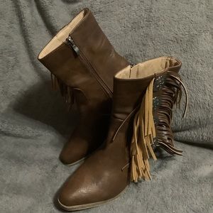 L&B Fringe Mid Calf Brown Boot Womens Size 6